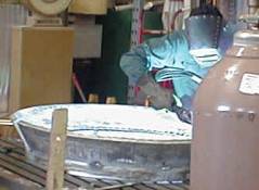 weldin1a.jpg (8825 bytes)